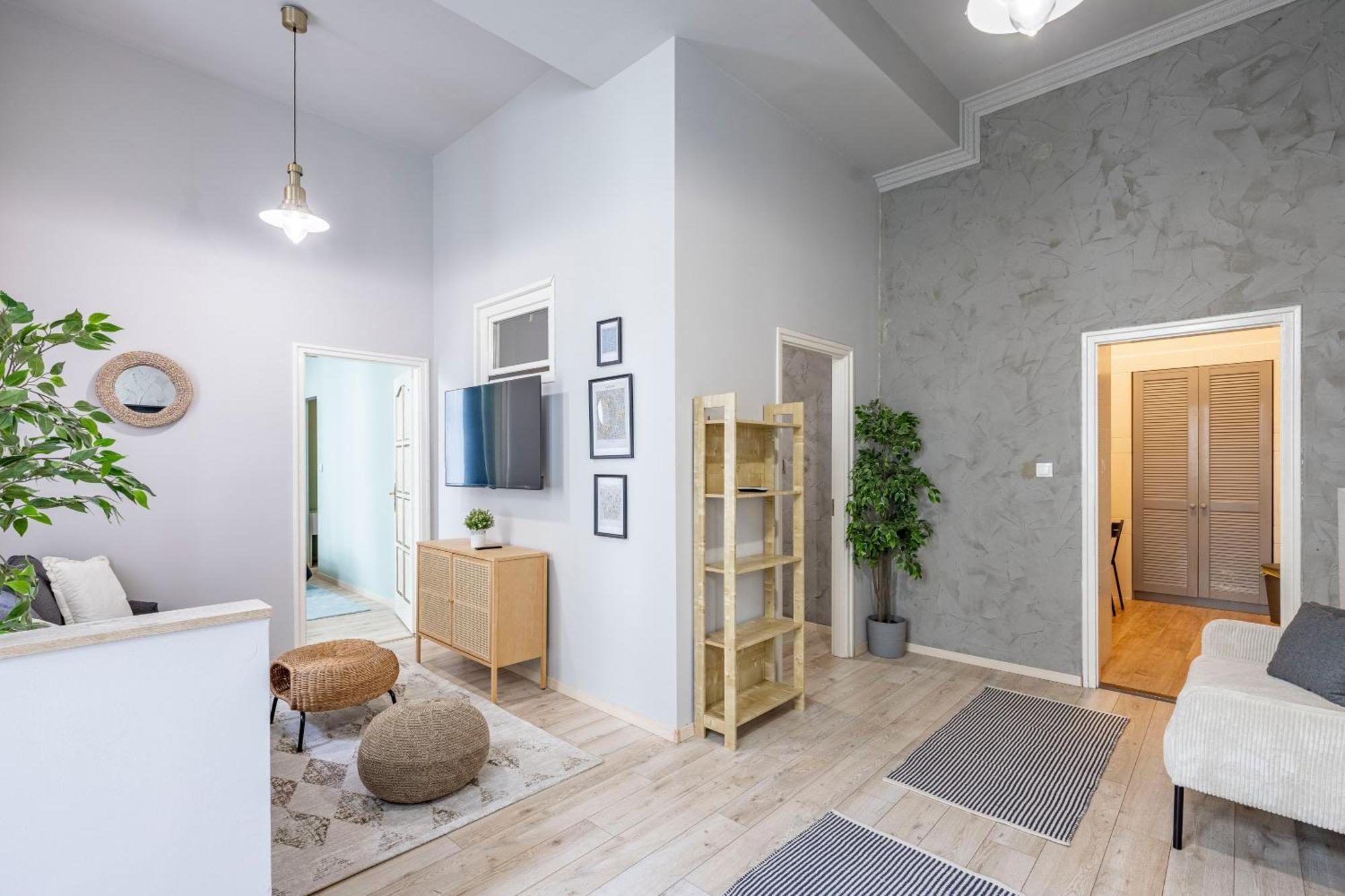 Hidden Gem With Terrace On The Andrassy Fashion Road Apartman Budapest Kültér fotó